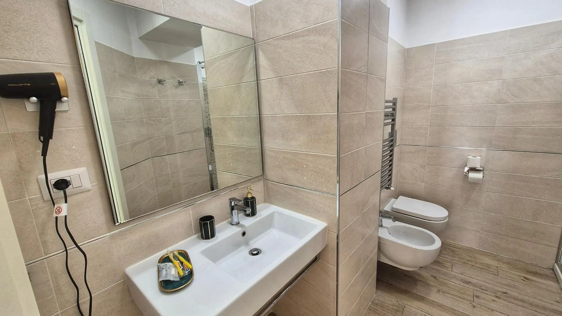 Residenze Serventi Longhi Rome