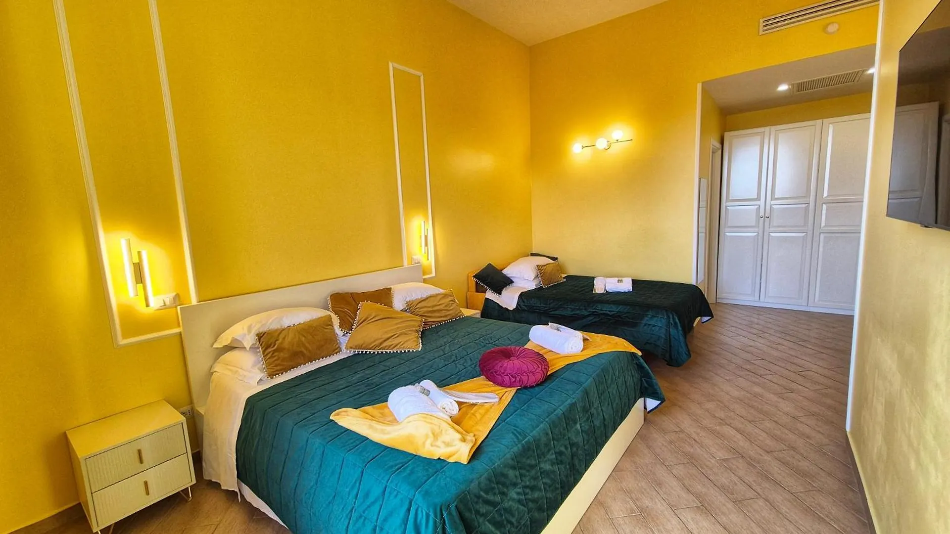 Guest house Residenze Serventi Longhi Rome