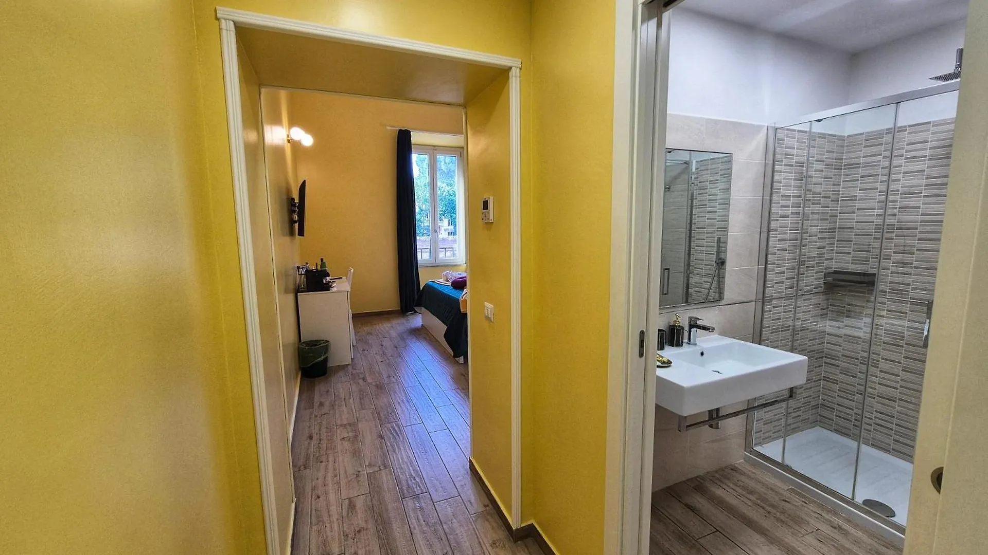Guest house Residenze Serventi Longhi Rome