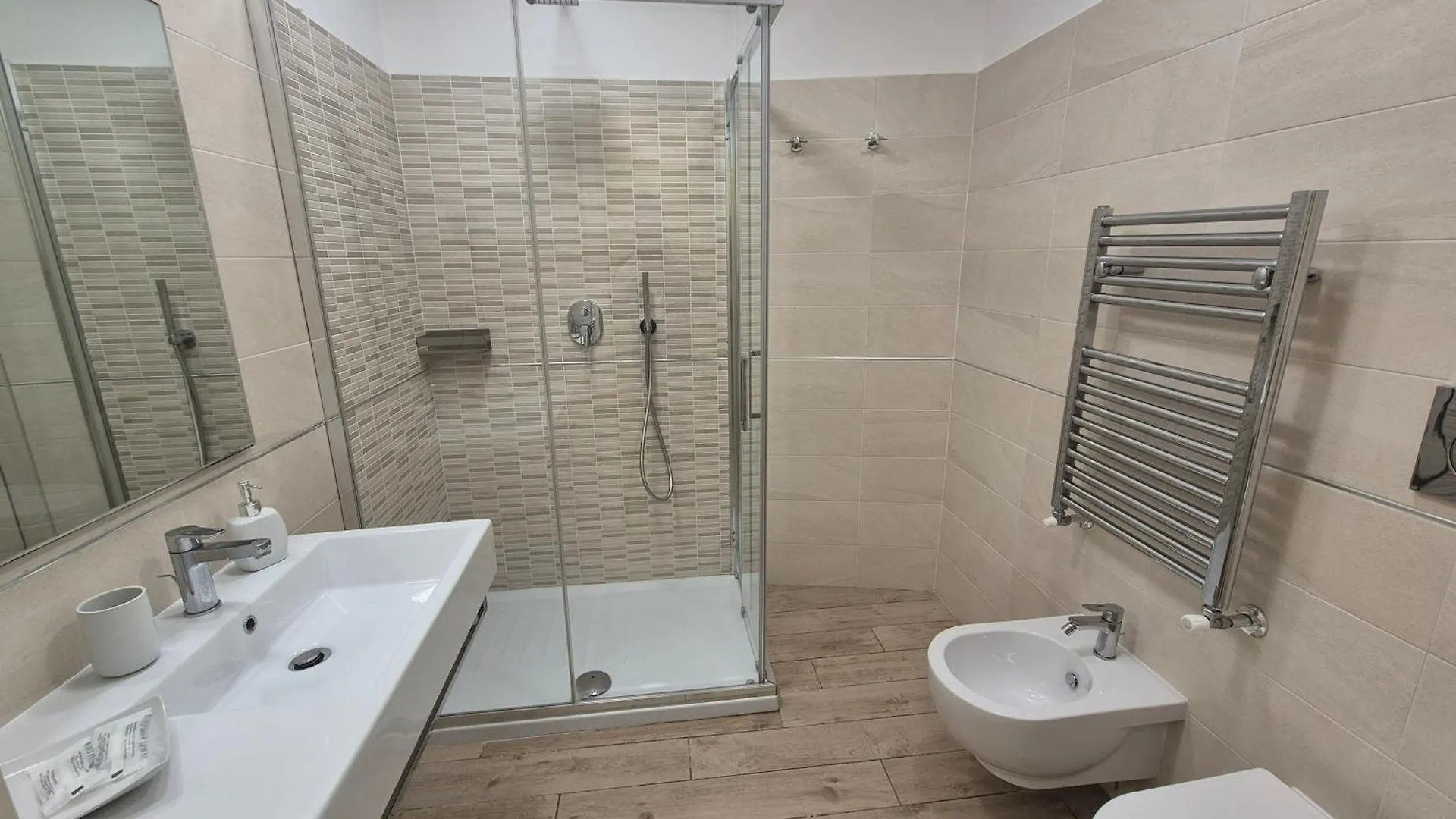 Residenze Serventi Longhi Rom Pensionat