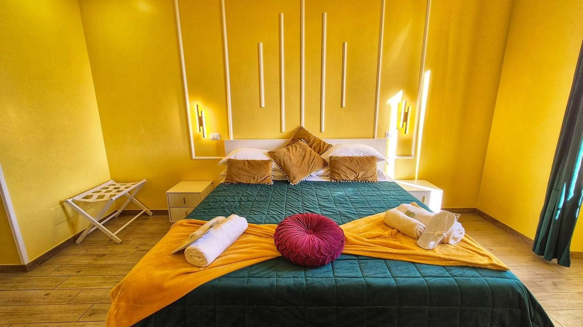 Guest house Residenze Serventi Longhi Rome Italy